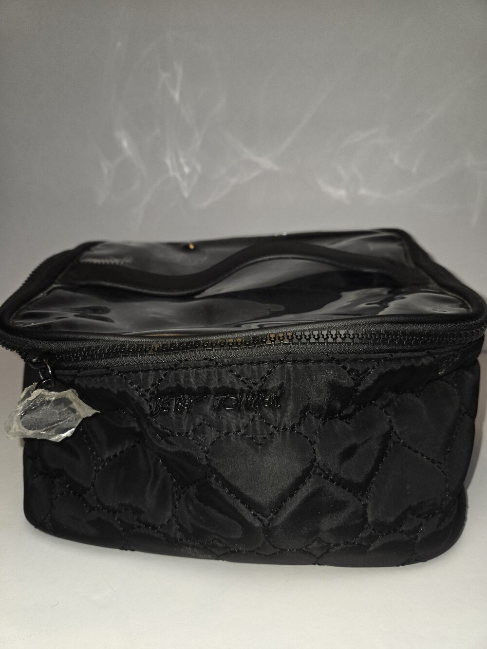 Betsey Johnson Black Quilted Heart Make Up Toiletries Train Bag Clear Top Handle
